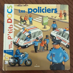 Les policiers